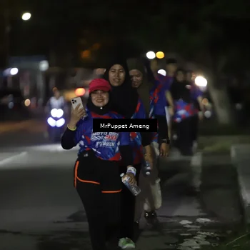 Runner Photo 6048333