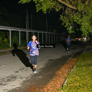 Runner Photo 6048516