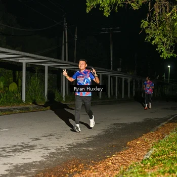 Runner Photo 6048517