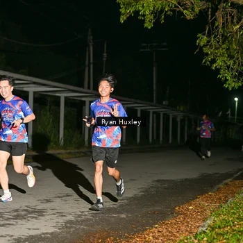 Runner Photo 6048529