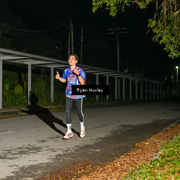 Runner Photo 6048541