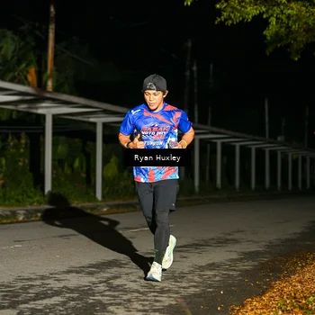 Runner Photo 6048566