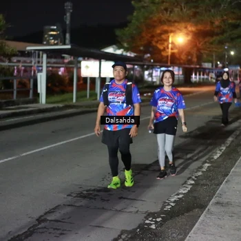 Runner Photo 6048587