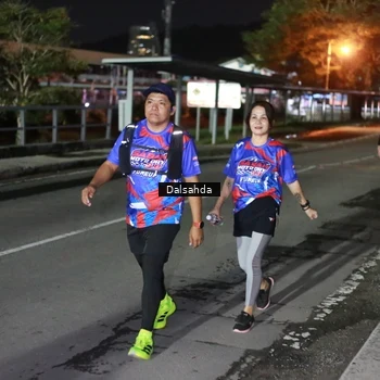 Runner Photo 6048588