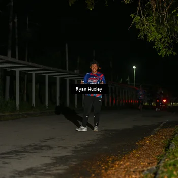 Runner Photo 6048612