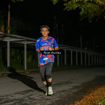 Runner Photo 6048623