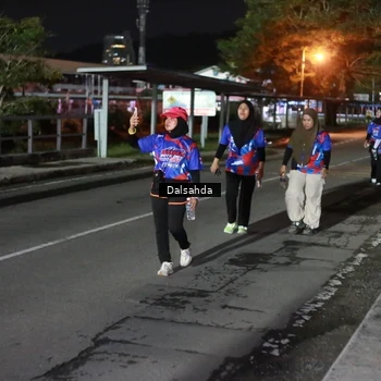 Runner Photo 6048626