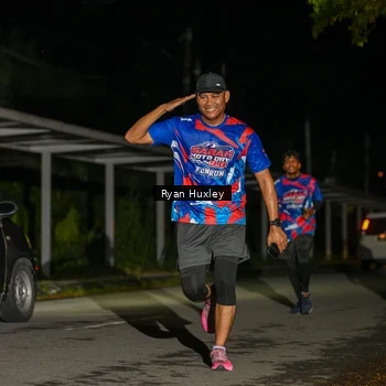Runner Photo 6048627