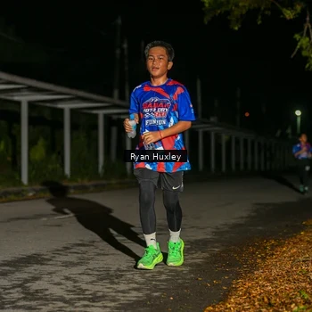 Runner Photo 6048707