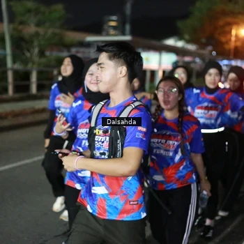 Runner Photo 6048710