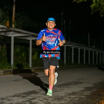 Runner Photo 6048712