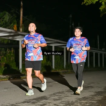 Runner Photo 6048713