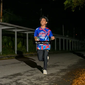 Runner Photo 6048718