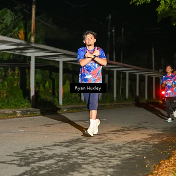 Runner Photo 6048747
