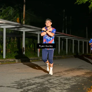 Runner Photo 6048757