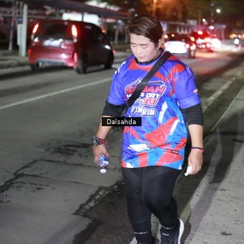 Runner Photo 6048791