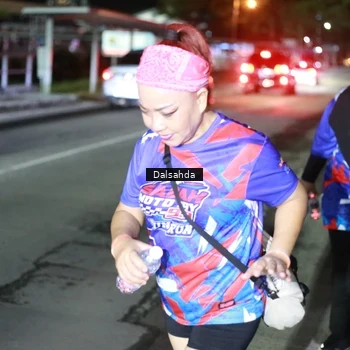 Runner Photo 6048792