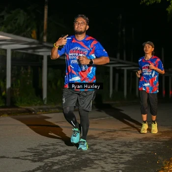 Runner Photo 6048794