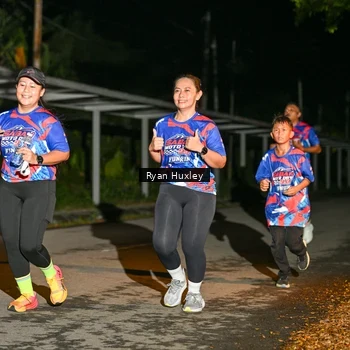 Runner Photo 6048843