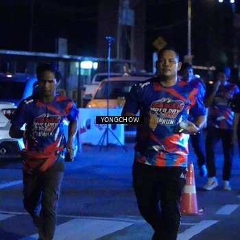 Runner Photo 6048847