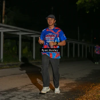 Runner Photo 6048856