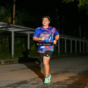 Runner Photo 6048879