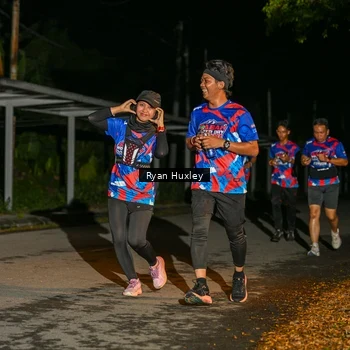 Runner Photo 6048896