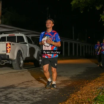 Runner Photo 6048911
