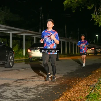 Runner Photo 6048918