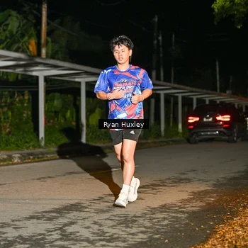 Runner Photo 6048928