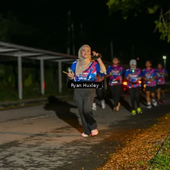 Runner Photo 6048931