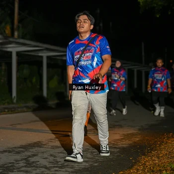 Runner Photo 6048993