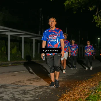 Runner Photo 6048999