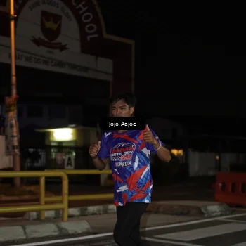 Runner Photo 6049001
