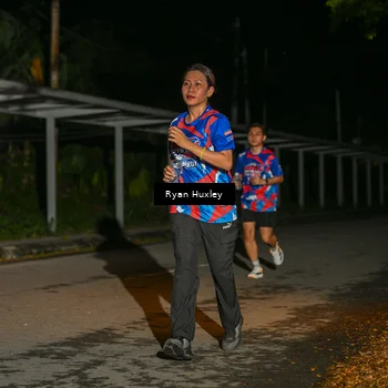 Runner Photo 6049003