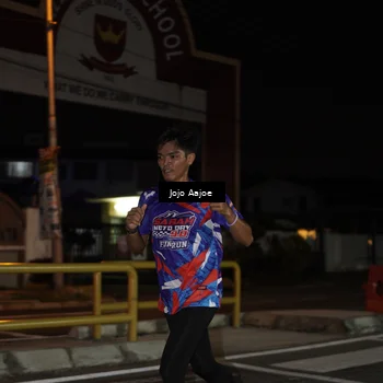 Runner Photo 6049004