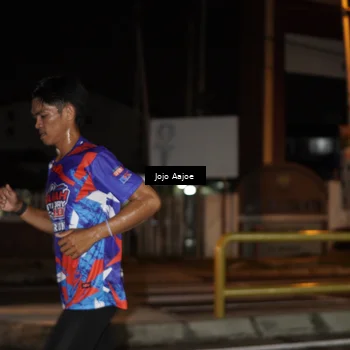 Runner Photo 6049017