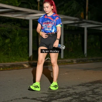 Runner Photo 6049018
