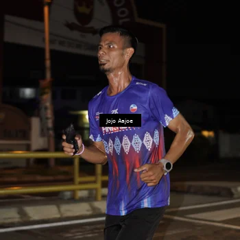 Runner Photo 6049030