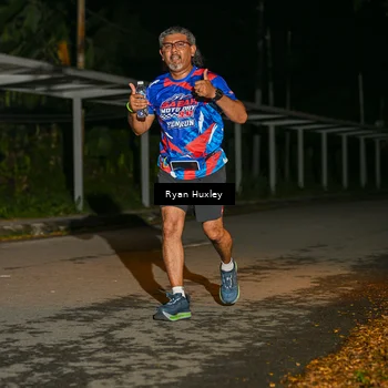 Runner Photo 6049034