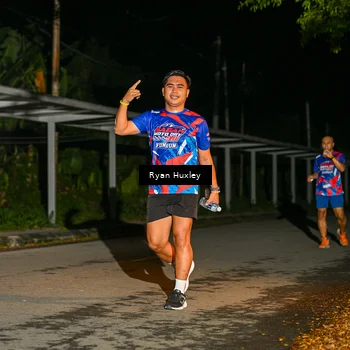 Runner Photo 6049035