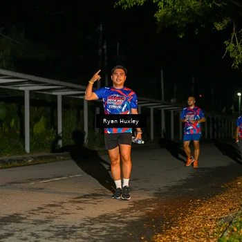 Runner Photo 6049037