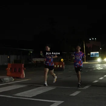 Runner Photo 6049050