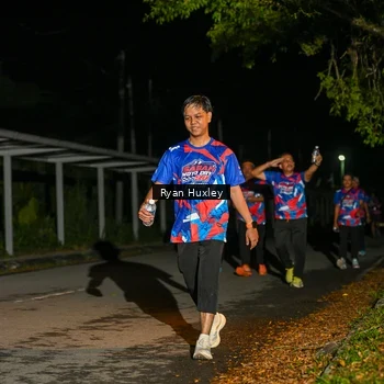 Runner Photo 6049053