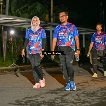 Runner Photo 6049068