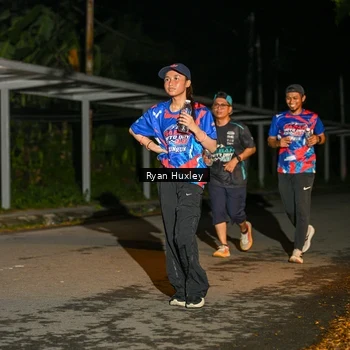 Runner Photo 6049084