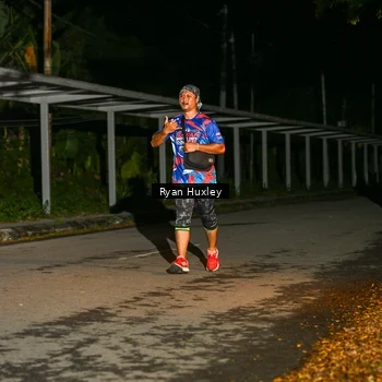 Runner Photo 6049085