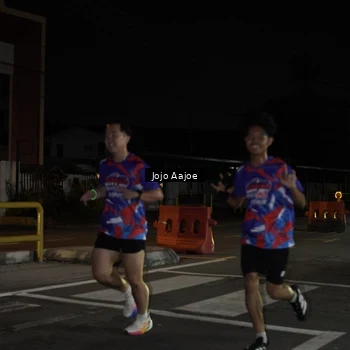 Runner Photo 6049089