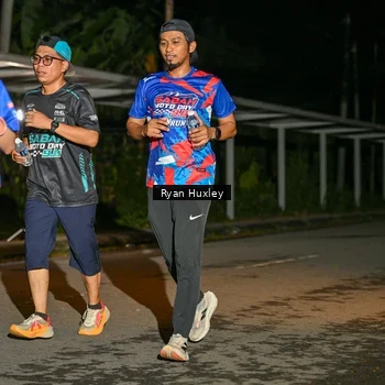 Runner Photo 6049092