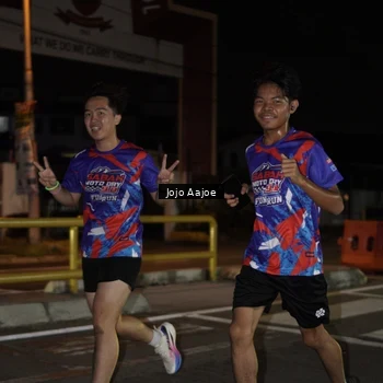 Runner Photo 6049093